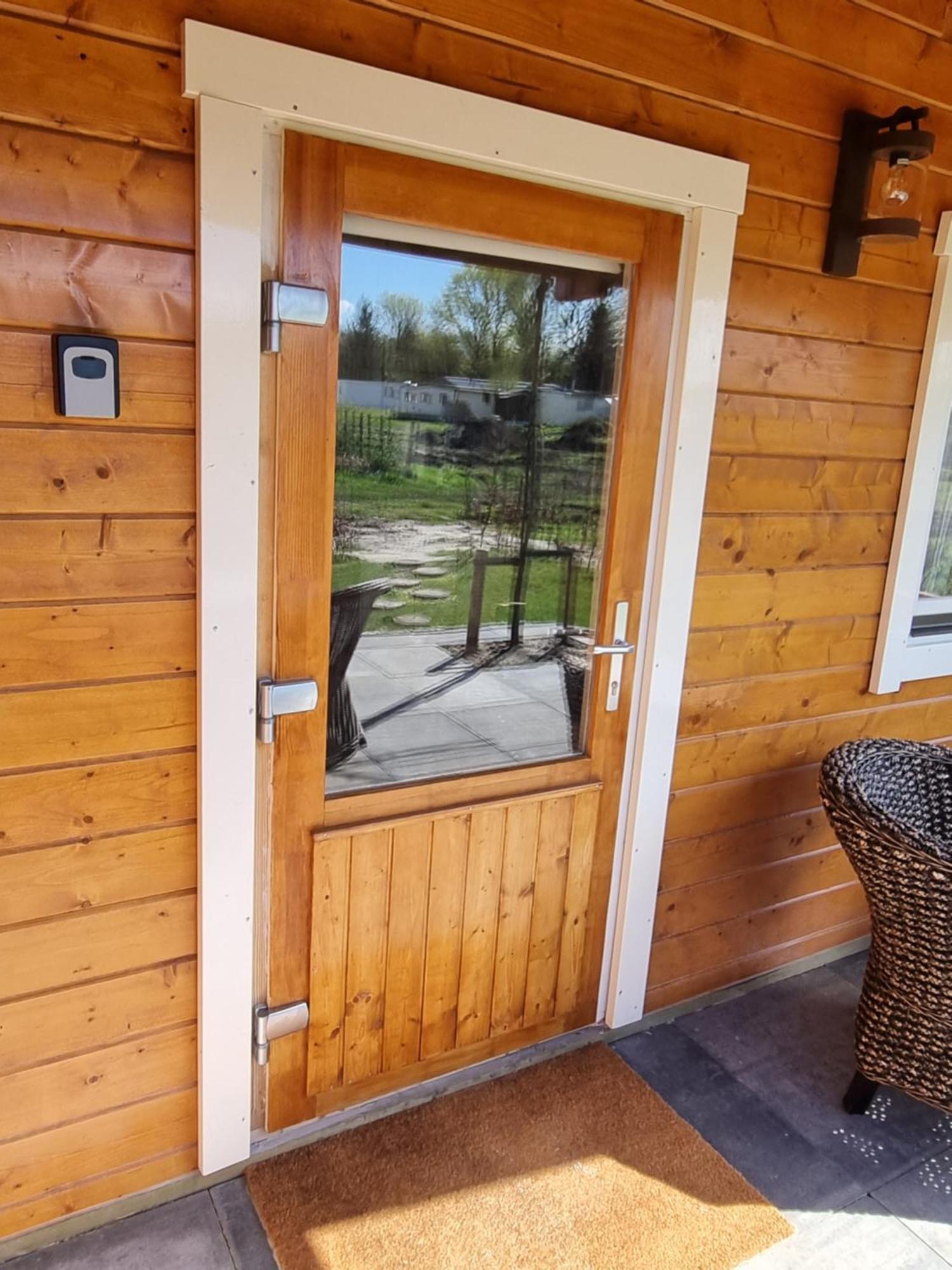 Nieuw - Luxe Blokhut Chalet In Bosrijke Omgeving Anloo Luaran gambar