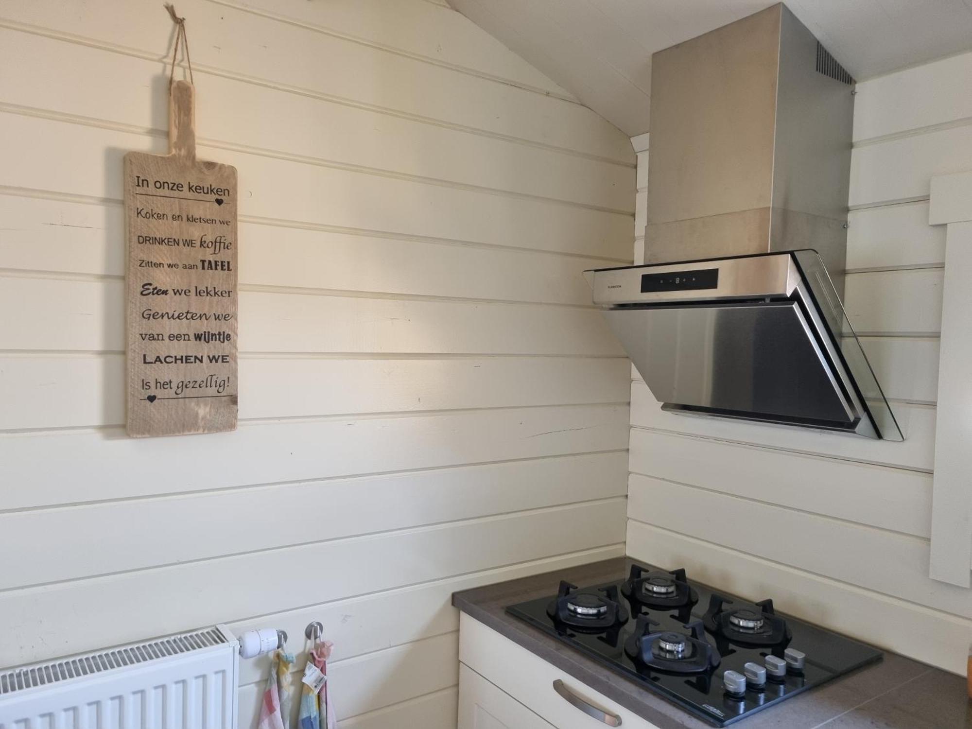 Nieuw - Luxe Blokhut Chalet In Bosrijke Omgeving Anloo Luaran gambar
