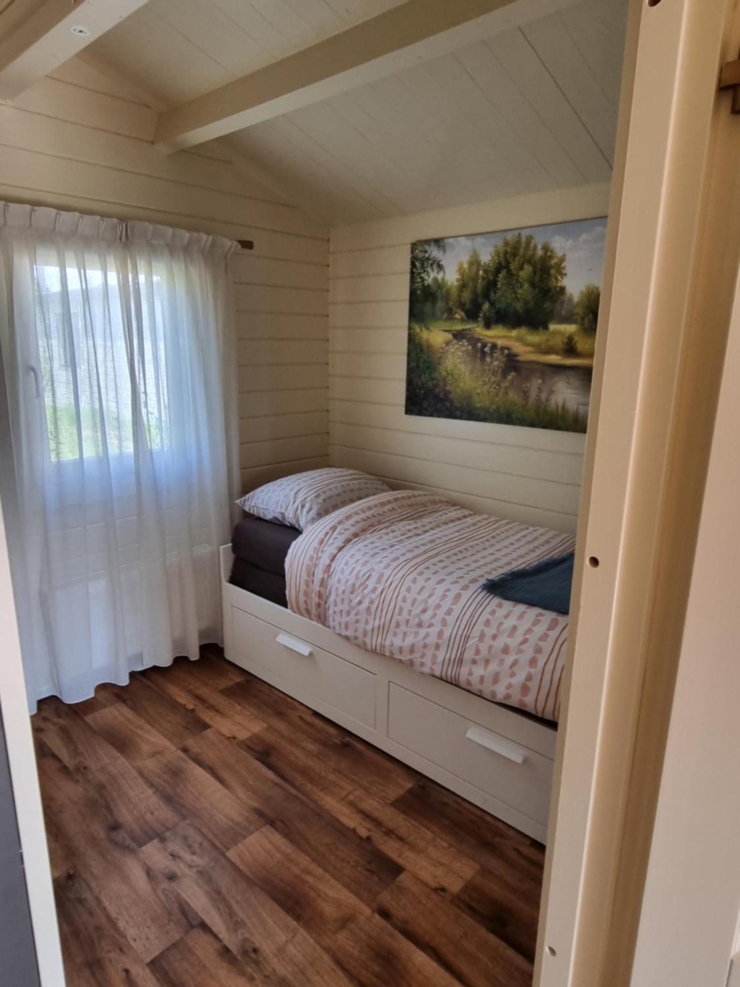 Nieuw - Luxe Blokhut Chalet In Bosrijke Omgeving Anloo Luaran gambar