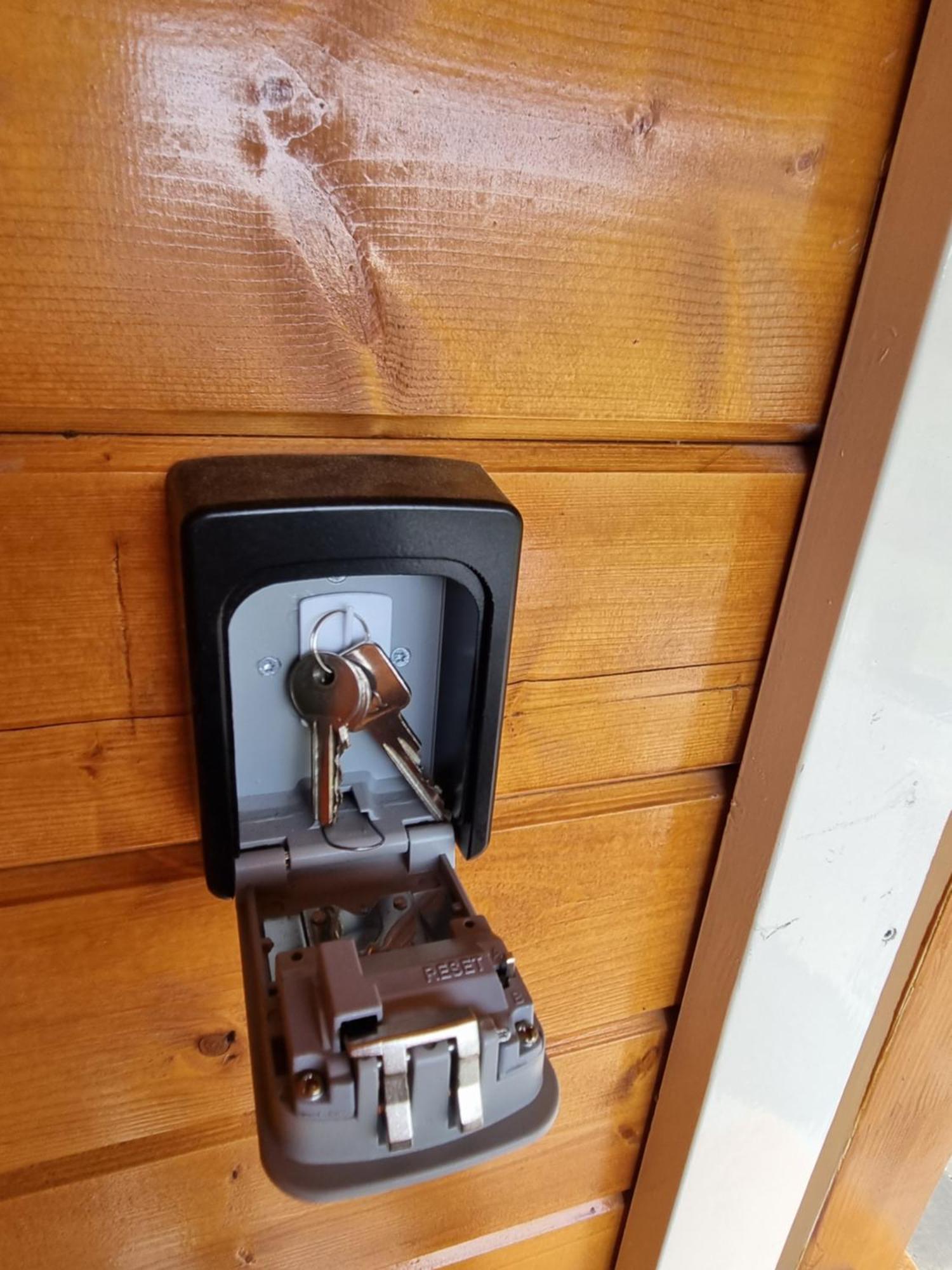 Nieuw - Luxe Blokhut Chalet In Bosrijke Omgeving Anloo Luaran gambar